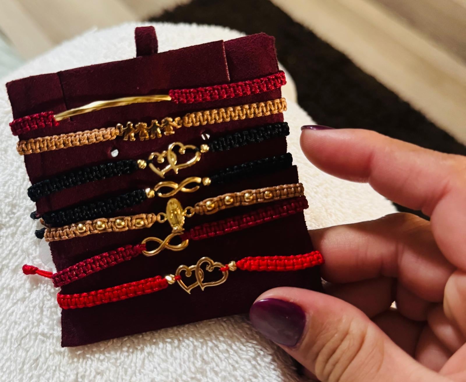 Pulseras de hilo