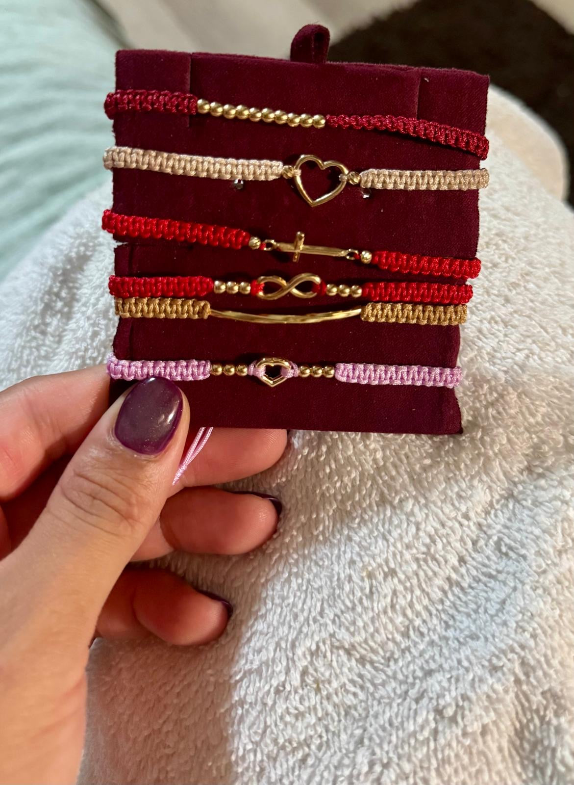 Pulseras de hilo